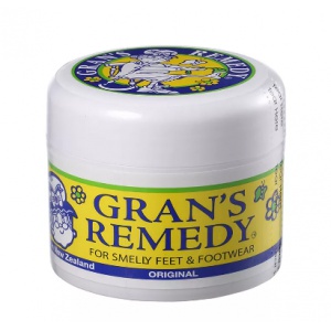 Gran's 黄色盒原味老奶奶臭脚粉50克-日期-2028.9